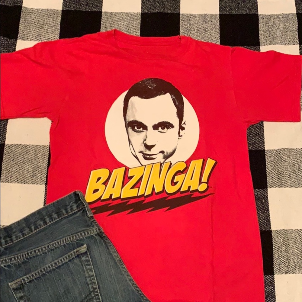 Men’s Small T-shirt